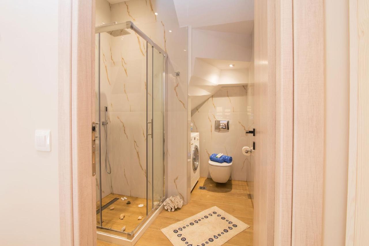 Campiello Luxury Ii